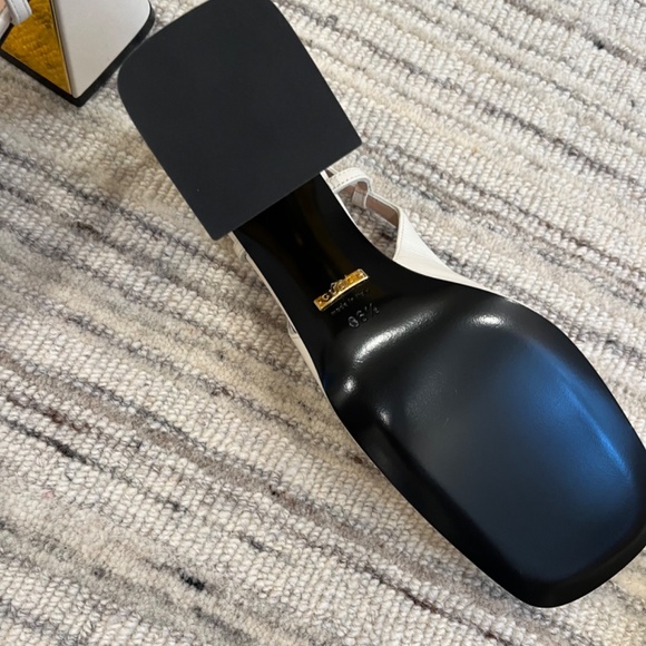 New Gucci Baby Sling Pumps - Picture 3 of 6